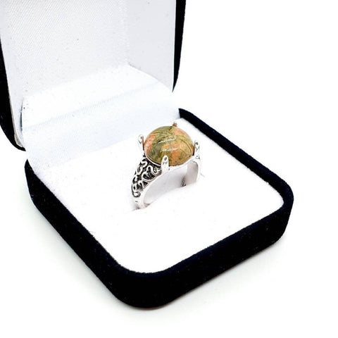 Antique Stone Ring | Antique Crystal Ring | Queebo