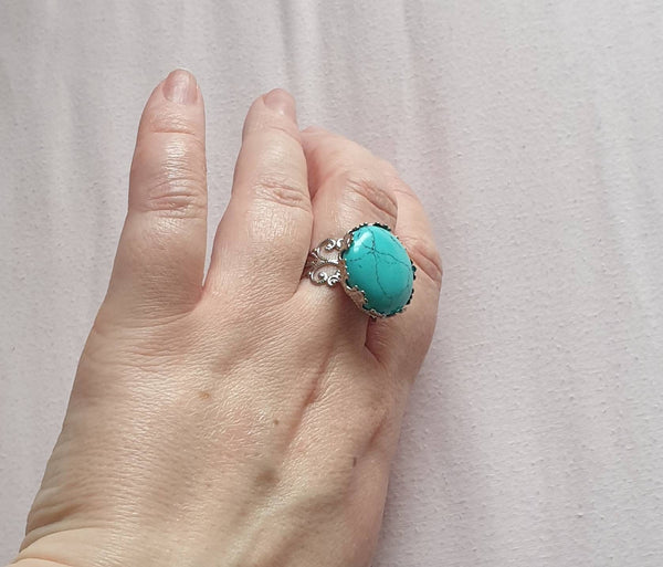 Turquoise Stone Ring | Big Gemstone Ring | Queebo