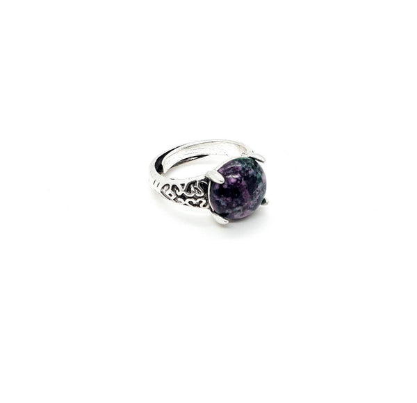 Antique Stone Ring | Antique Crystal Ring | Queebo