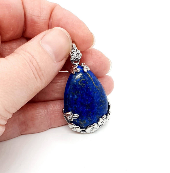 Blue Lapis Lazuli Teardrop Crystal Necklace Pendant With Flowers