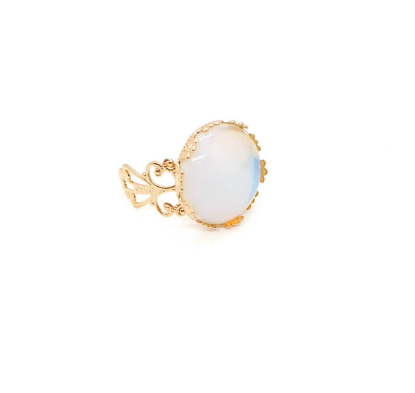 Antique Opal Rings | Big Gold Ring | Queebo