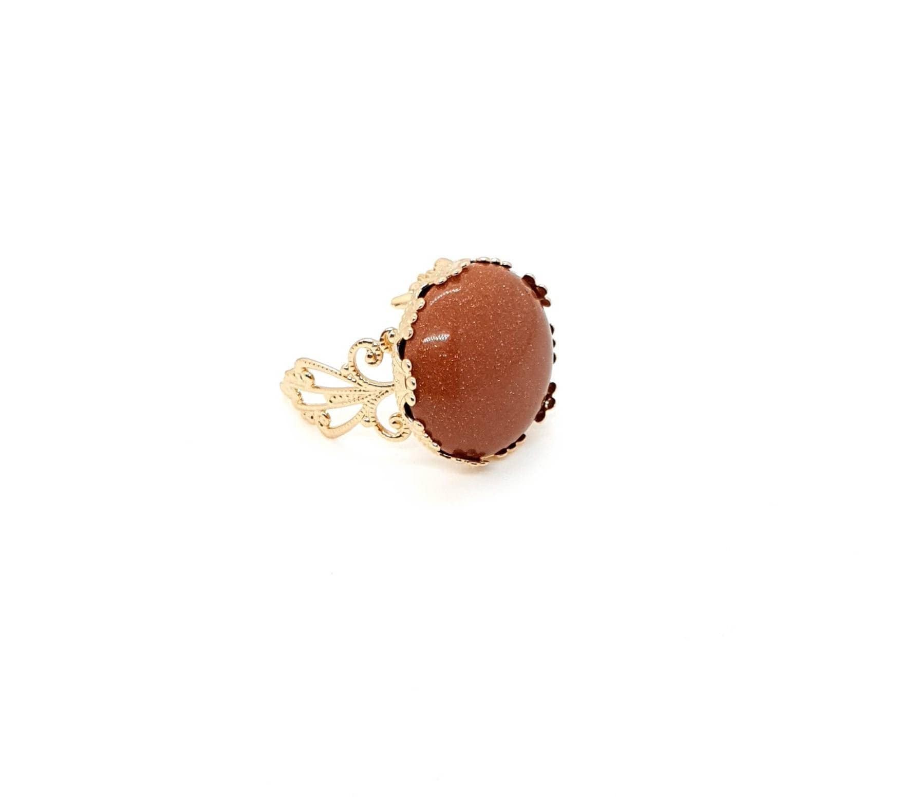 Antique Opal Rings | Big Gold Ring | Queebo