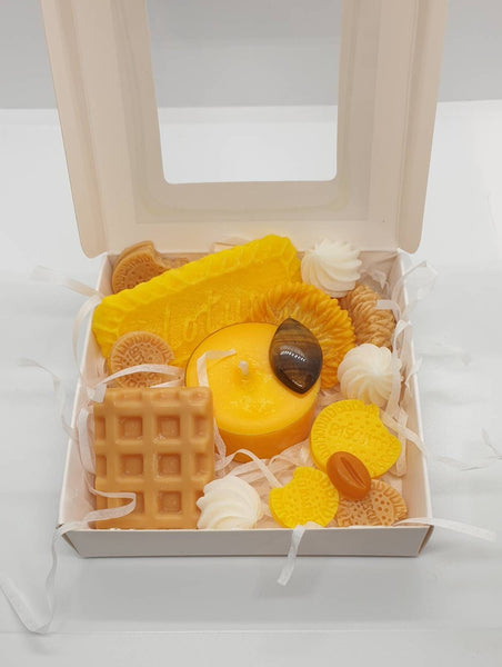 Luxury Wax Melts Gift Box Set With Vanilla Scented Tea Light Candle