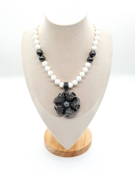 White Tridacna Beaded Necklace With Vintage Flower Pendant