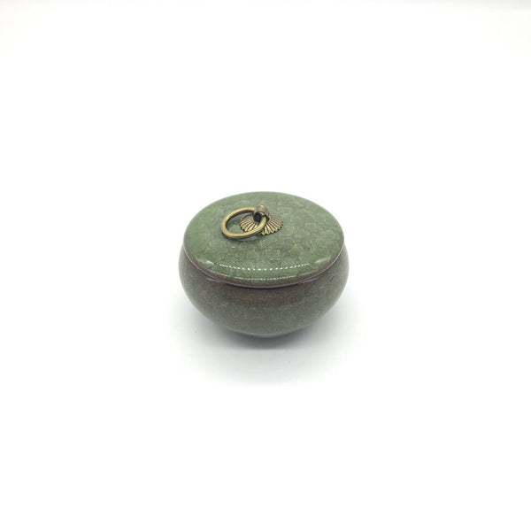 Luxury Green Soy Candle Jar With Aventurine Crystals